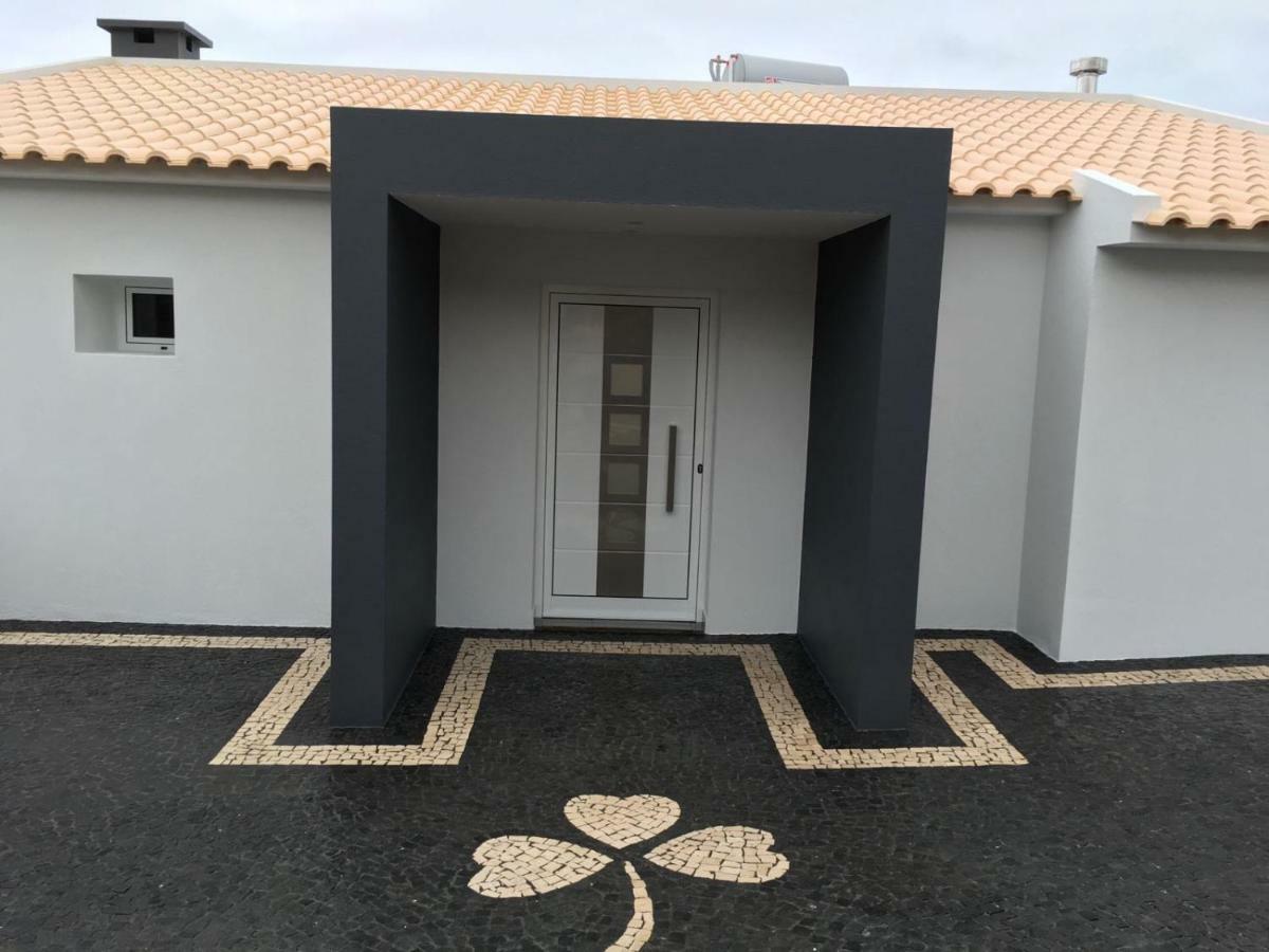 Villa Por Do Sol Estreito Da Calheta Extérieur photo